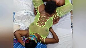 Puta enjoys intense oral session at home