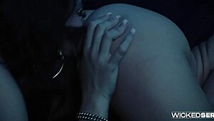 Yo, Emma Hix in Hunger Scene 1, that blonde teen just owns deepthroat action!