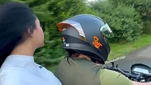 Does this Colombian college girl easily cheat on her long-distance boyfriend with amateur doggystyle?