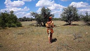 Savannah Vixen, the mature beauty, gets wild outdoors with amateurs.