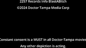 Nossa Yesenia, tua buceta tá levando gozada forte nesse POV, que tesão...