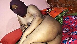 stepsister showing off big natural tits for raw amateur action