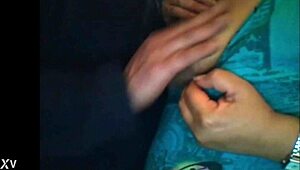 Latina madura e peituda curtindo com vários parceiros, incluindo negros e indianos