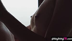 Czech milf and petite lesbian teen Elilith Noir slip into bath for steamy play