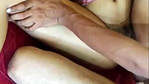 Isteri India Seksy Bengkok Untuk Doggy Kasar Dan Creampie