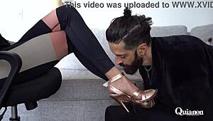 How to make sex deep with this oiled Latina MILF wife 😏 rough fucking experience.