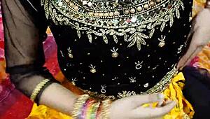 Primera vez anal con Seema Bhabhi