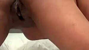 twerking fat ass and pussy on california holiday