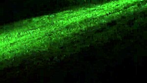 Aku ngintip istri selingkuh di kamar tidur saat dia ditiduri