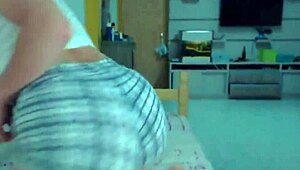 Hot Webcam Twerking Tease?