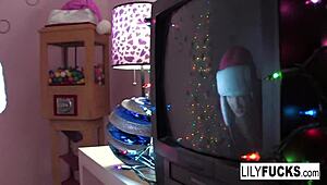 christmas moments with sexy lily in a solo fun session