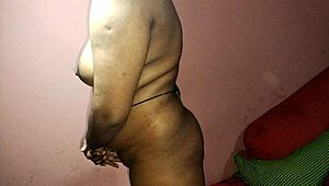 fucking my maid at home 😏