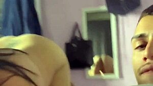 putinha safada sucks huge natural tits cock