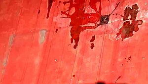 Vecinas tomando sol en la terraza parte 4