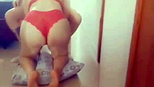 Watch these best blowjobs and Greek kisses from Latina teens