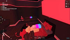 Futa fucks slut hard at nightclub with big tits 😈