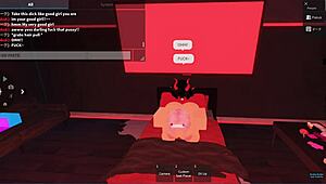 Futa fucks slut hard at nightclub with big tits 😈