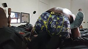 Oh Wow, Eating That Choklatee Pretty Pink Pussy!