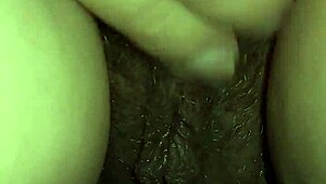 gretala's homemade toilet scratching fun