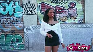 เทพีสีน้ำตาล Zoe Bombon อยากเย็ดหลังเลิกกัน