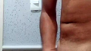 soloboy masturbating in his room