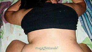 Knullar min heta styvsysters trånga fitta hårt och fyller med creampie tabu