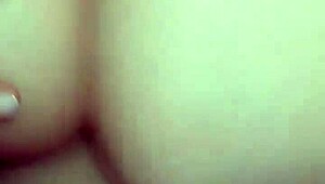 Sexy Arab MILF's Ass Teased?