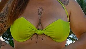 African exhibitionist flashes on the beach