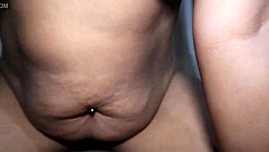 Desi wife fucks her boyfriend