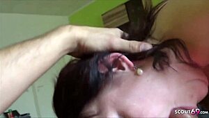 Rasanya kotor banget step mom jilat pantatku di sex tape