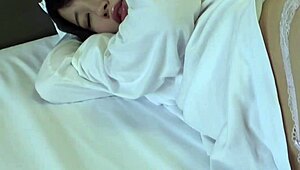 女子大生とイチャラブ交尾 with mature asian and young cute amateur