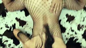Hey, this close-up anal licking video with mature milf got flipped upside down somehow 