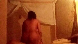 hermanastra virgen coge con hermanastro en cuarto de hotel