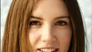 Blonde Mistress Kittiwips Teases with French JOI Choices