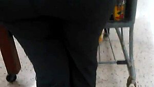Big booty pawg milf hidden at cub foods, candid big ass scene