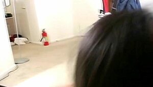 morocha puta masturbates with great tits