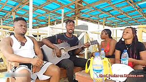 Horny amateurs fuck sexy ass at beach crib