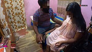 Epätoivoinen vaimo pettää miestään kumartuneella imulla ja kovalla sormella vuokrarahoja varten!