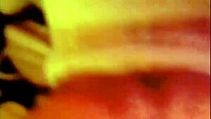 Italiensk model knepper colombiansk i bøjet over doggystyle!