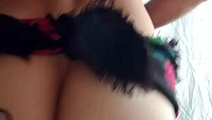 cross mariana's big ass dance, shemale twerking body moves 😍🍑