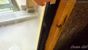 Exploring Tochigi's strawberries and relaxing in hot springs with Nacchi 😊