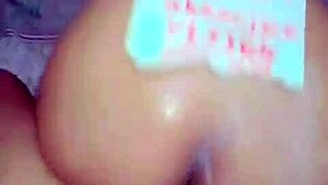 Check Out My Arab Wife's Big Ass 😍