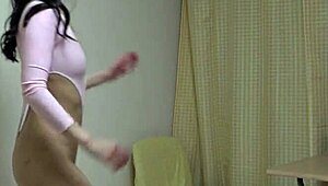 Watch me change from leotard to micro bikini during workout, says sara uruki