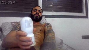 Jerk till burst with pierced nipples