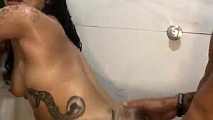 Bathroom encounter with brunette amateur ends quickly