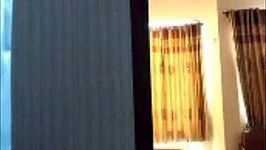 ha yen fucks vip customer in bathroom