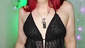 Hot Stepdaughter Tempts In Front Of Family