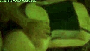 このサテンパンティとハイヒールのフレンチ痴女をヤリたい？