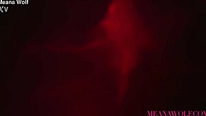 Meana Wolf's hungry virgin pussy devours huge cock 😈