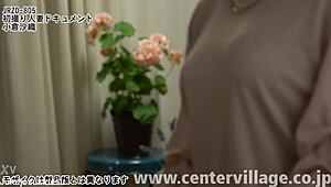 Mature Milf Saori Ogura's First Creampie And Blowjob Compilation